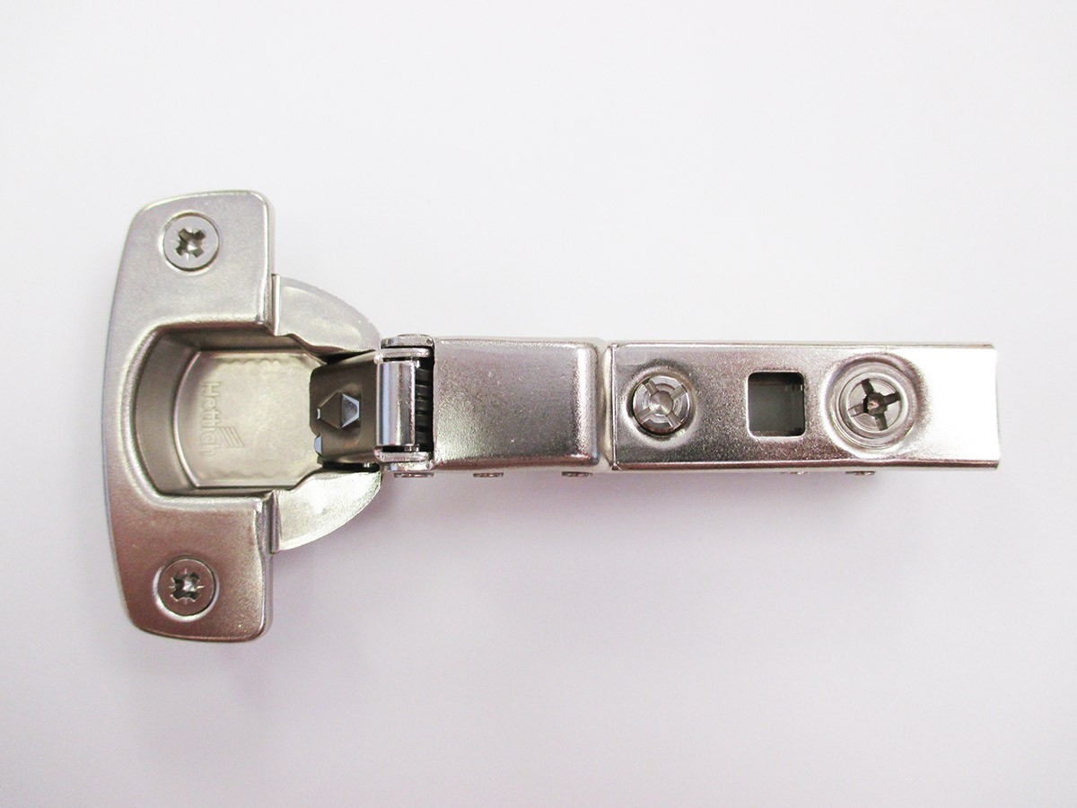 Sensys 8645i Half Overlay Soft Close Hinge, Part 9071227 (Hettich)